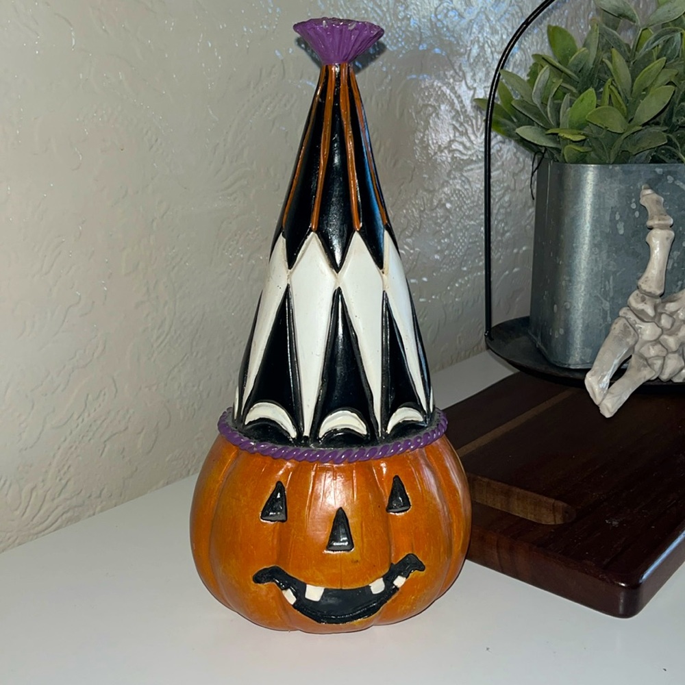 Harlequin Halloween Pumpkin Jack-o-lantern decor